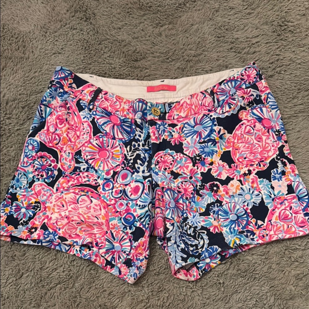 Lilly Pulitzer Pink and Blue Knit  Shorts Vibrant Floral Design